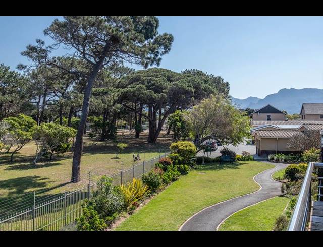 2 BEDROOM APARTMENT FOR SALE IN BERGVLIET
